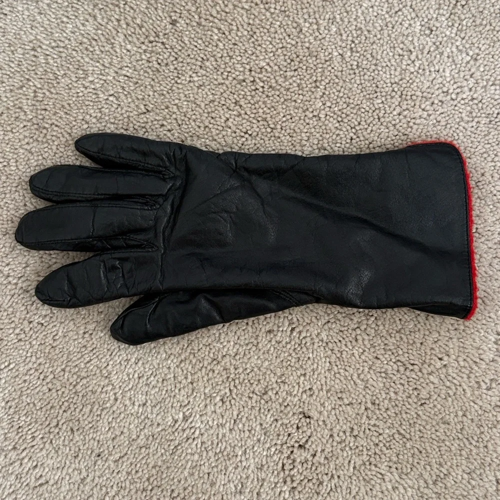 Black Leather Gloves